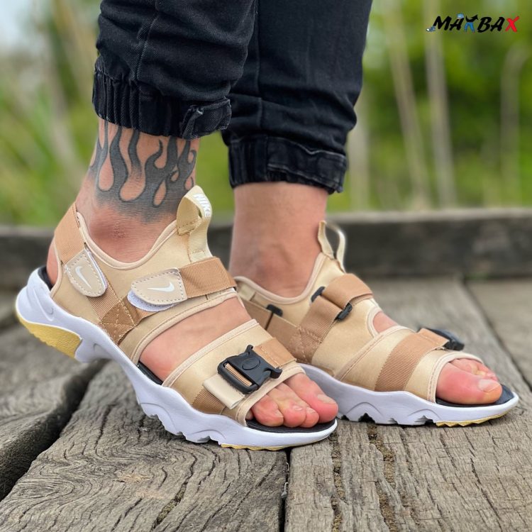 صندل مردانه نایک کرم 7538