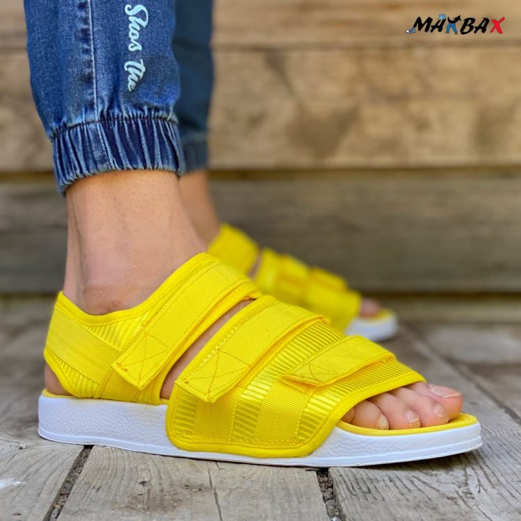 صندل مردانه آدیداس زرد کد 7540