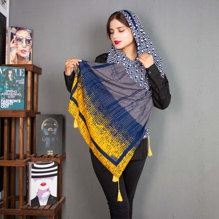شال طرح دار کد 9709