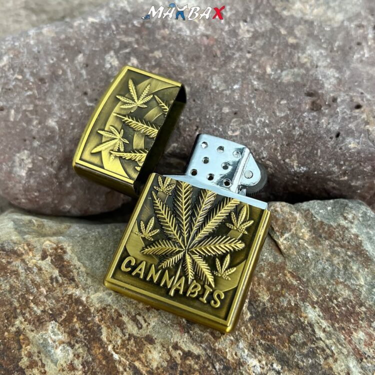 فندک CANNABIS کد 11182