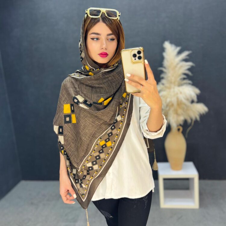 شال طرحدار کد 12400