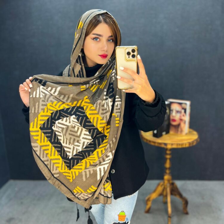 شال طرحدار کد 12404
