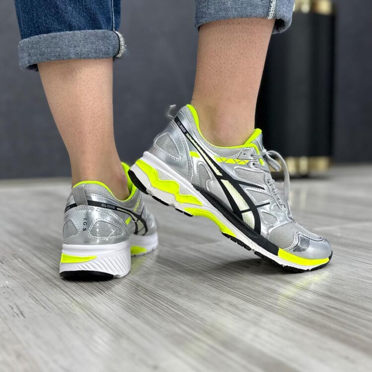 کتانی دخترانه ASICS طوسی فسفری کد 13455