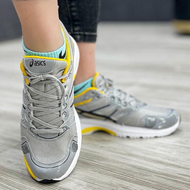 کتانی دخترانه ASICS خاکستری زرد کد 13688