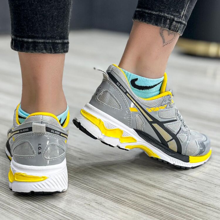 کتانی دخترانه ASICS خاکستری زرد کد 13688