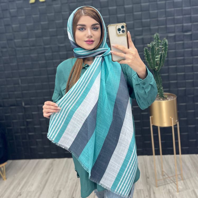 شال طرحدار کد 13955