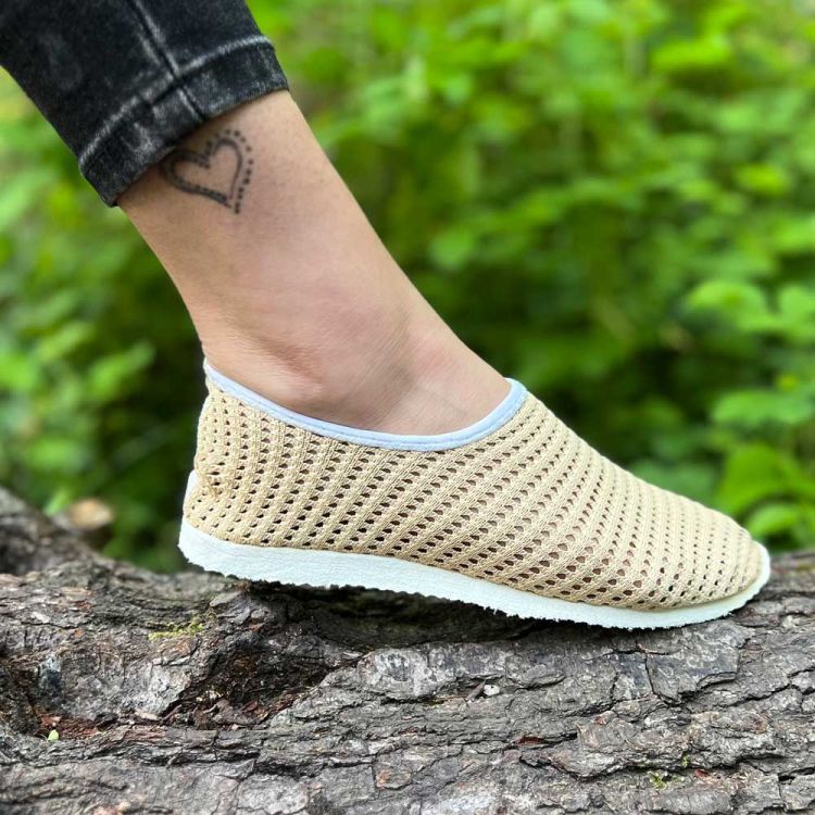 گیوه دخترانه کرم کد 13636