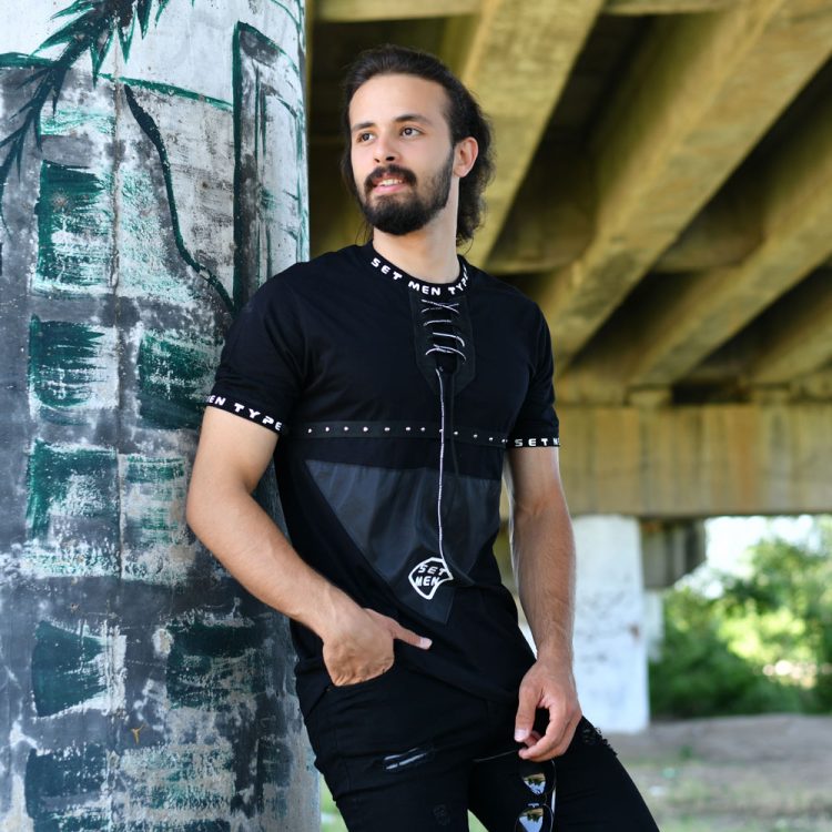 تیشرت مردانه پرچی مشکی کد 15105