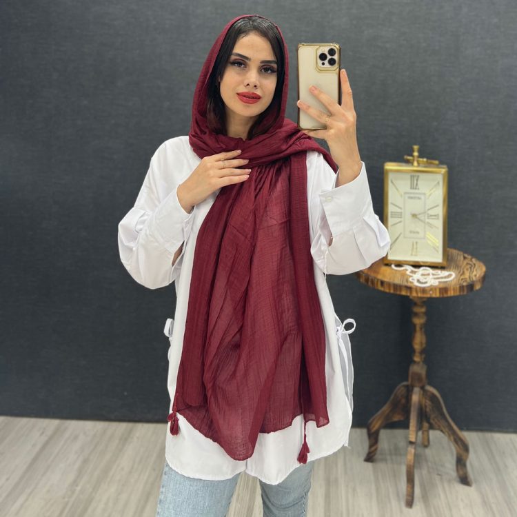 شال منگوله دار کد 14931 زرشکی