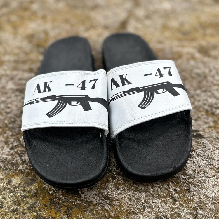 دمپایی مردانه GUN سفید کد 14965