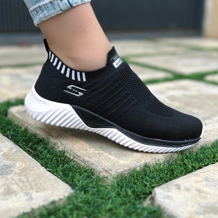 کتانی دخترانه SKECHERS مشکی کد 16000