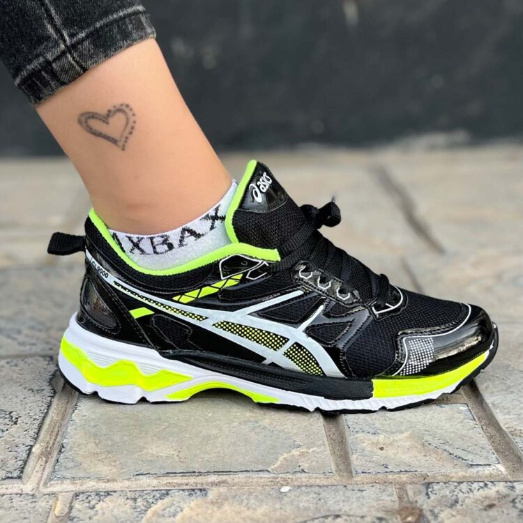 کتانی دخترانه ASICS مشکی فسفری کد 15714