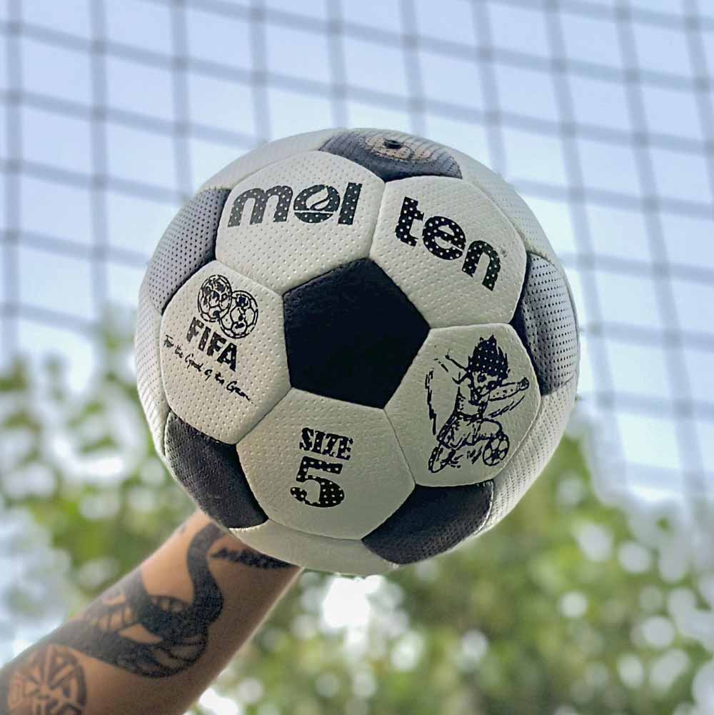 توپ فوتبال مولتن سفید کد 16375