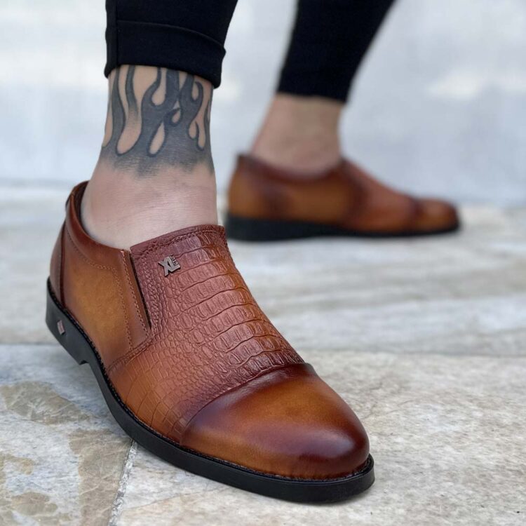 کفش مردانه LUXURI قهوه ای کد 16596