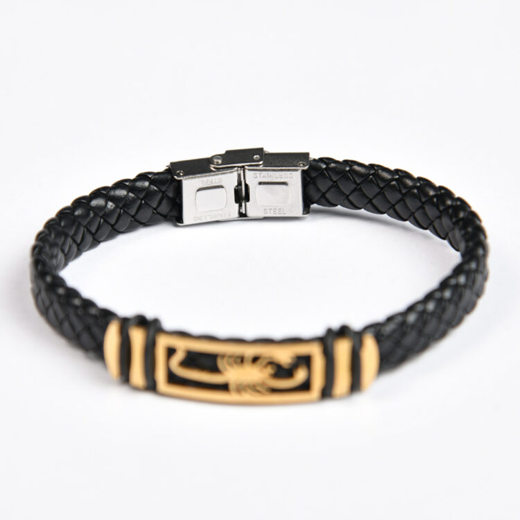 دستبند چرم عقرب کد 17335