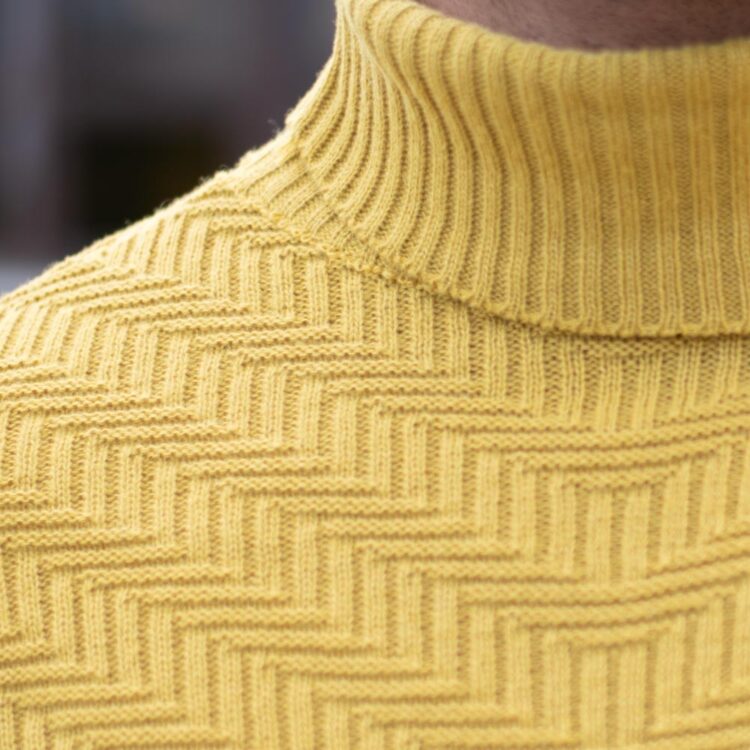 بافت مردانه یقه اسکی طرح شلوغ کد 17762