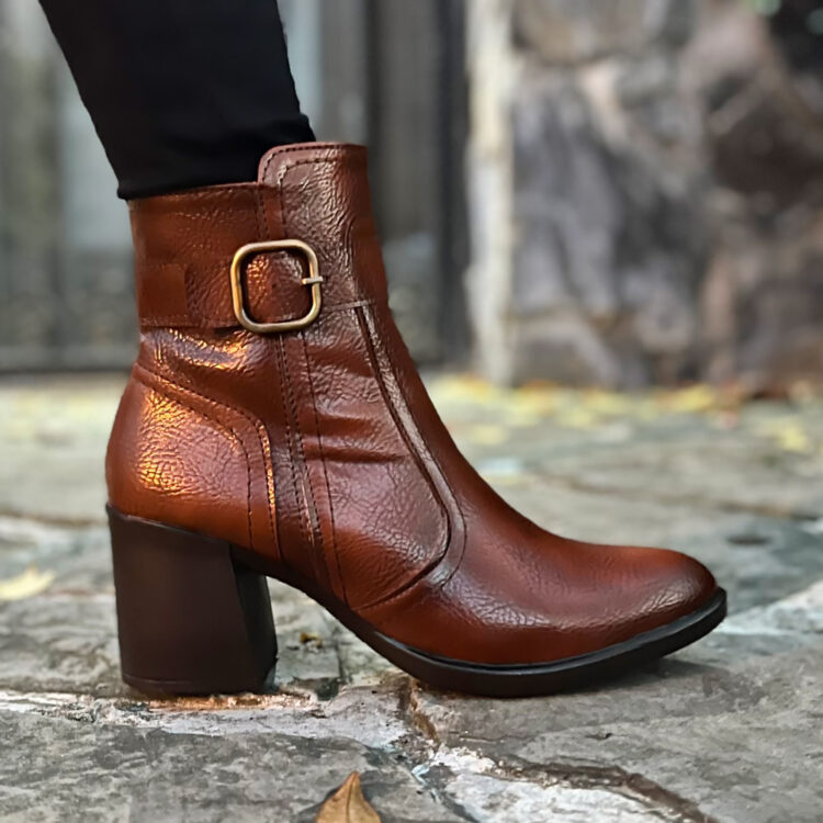 بوت دخترانه قهوه ای کد 18230