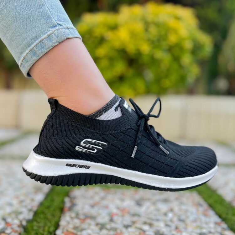 کتانی دخترانه اسکیچرز کد 14705