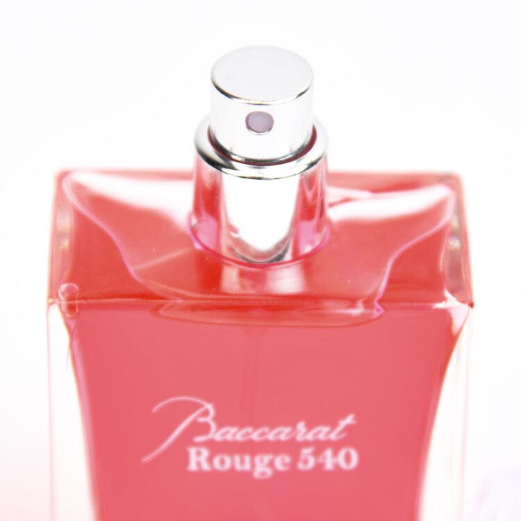 ادوپرفیوم باکارات رژ 540