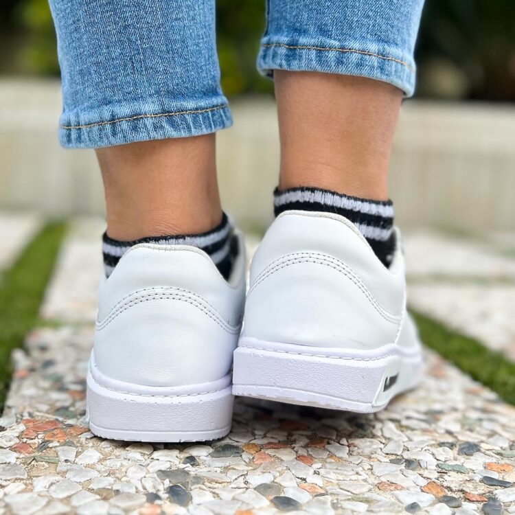 کتانی دخترانه کلارک سفید کد 20422