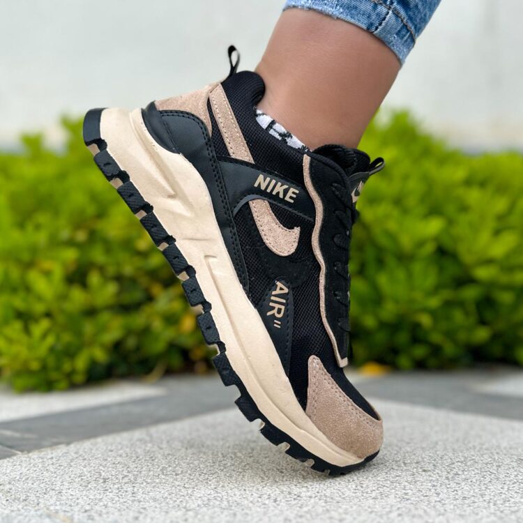 کتانی دخترانه نایک ایر کد 21050