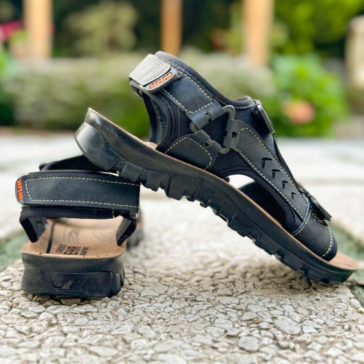 صندل مردانه مشکی کد 21137