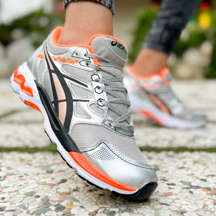 کتانی مردانه آسیکس خاکستری کد 21764