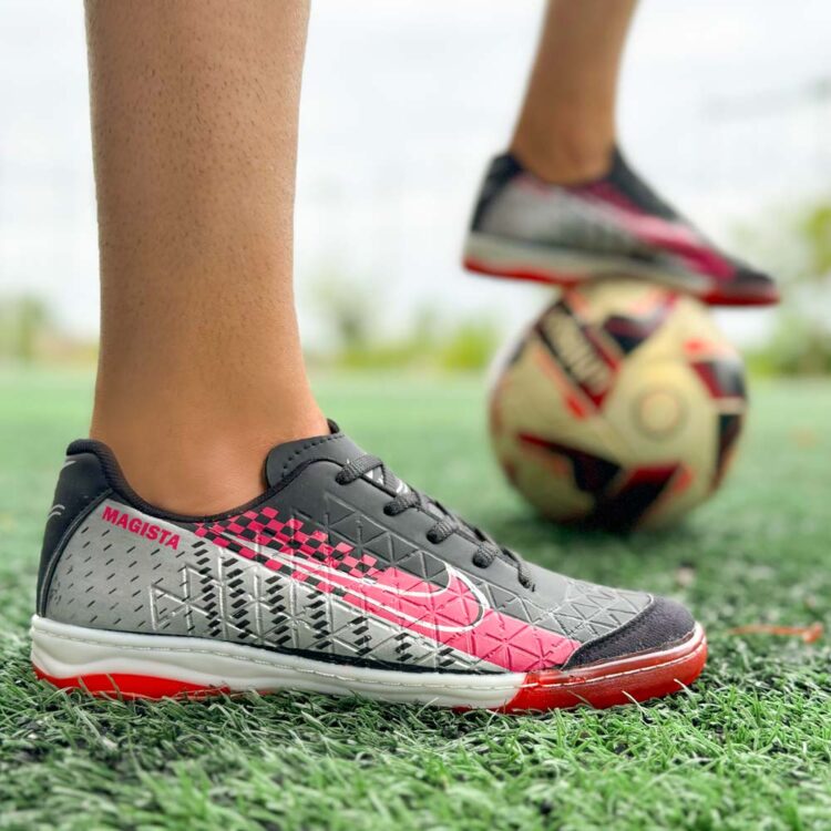 کتانی فوتسال نایک مشکی کد 21577