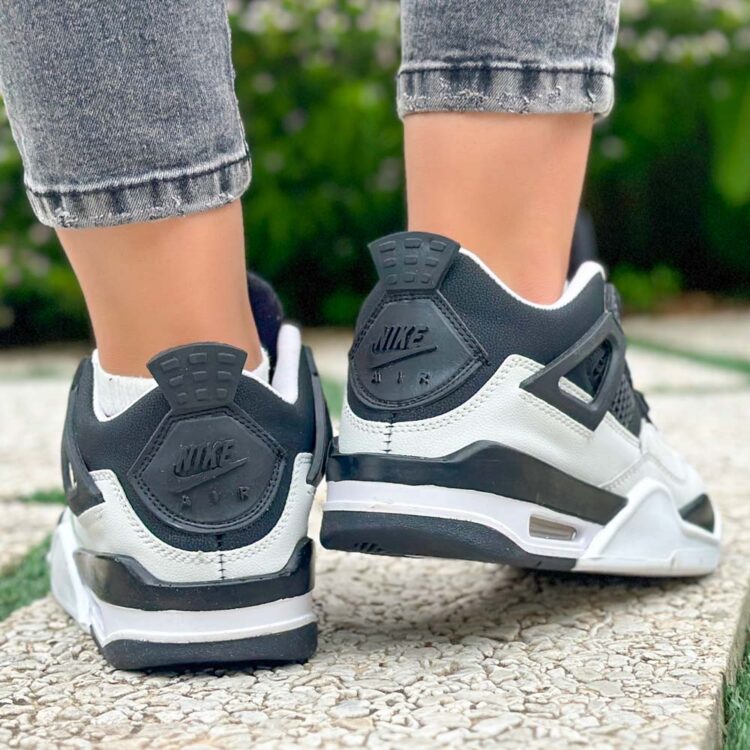 کتانی دخترانه نایک ایر کد 22406