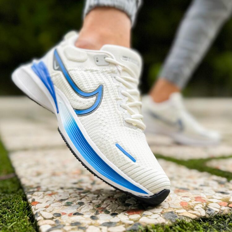 کتانی مردانه نایک سفید کد 22329