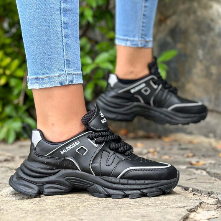 کتانی دخترانه بالنسیاگا مشکی کد 22793