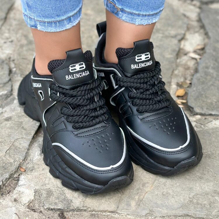 کتانی دخترانه بالنسیاگا مشکی کد 22793