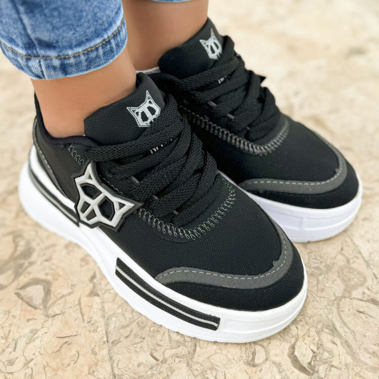 کتانی دخترانه نیکد ولف مشکی کد 18031