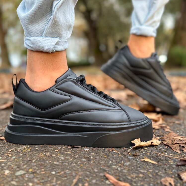 کتانی مردانه برشکا مشکی کد 23013