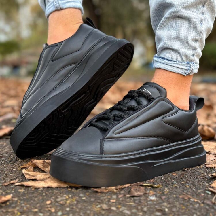 کتانی مردانه برشکا مشکی کد 23013