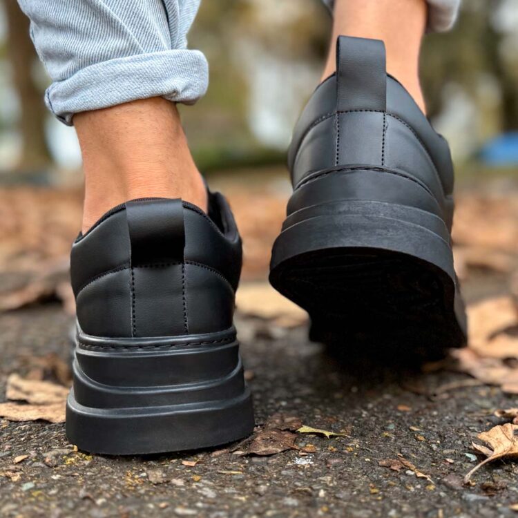 کتانی مردانه برشکا مشکی کد 23013