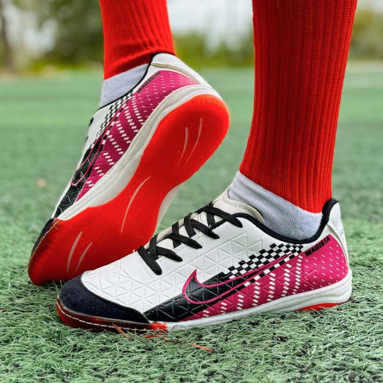 کتانی فوتسال نایک سفید کد 21582