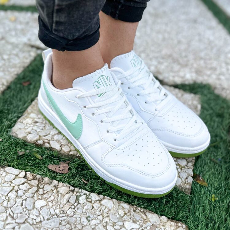 کتانی مردانه نایک سفید کد 23308