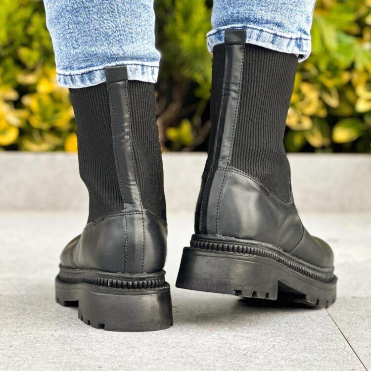 بوت دخترانه مشکی کد 24336