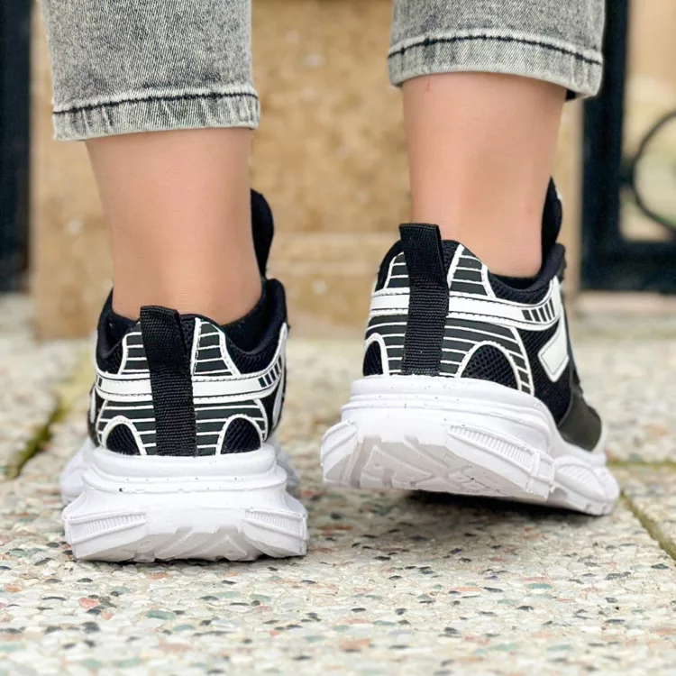 کتانی دخترانه مشکی کد 24610