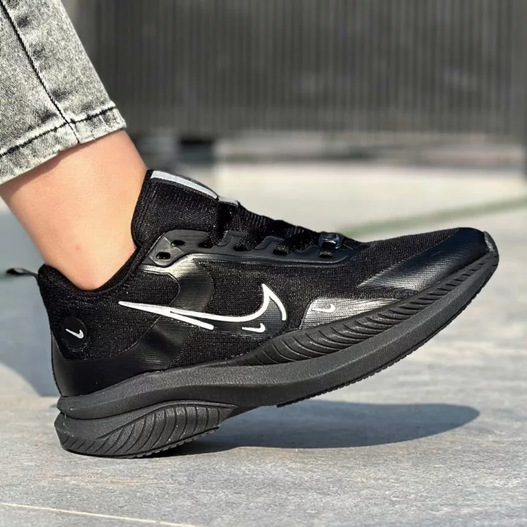 کتانی دخترانه نایک مشکی کد 24619