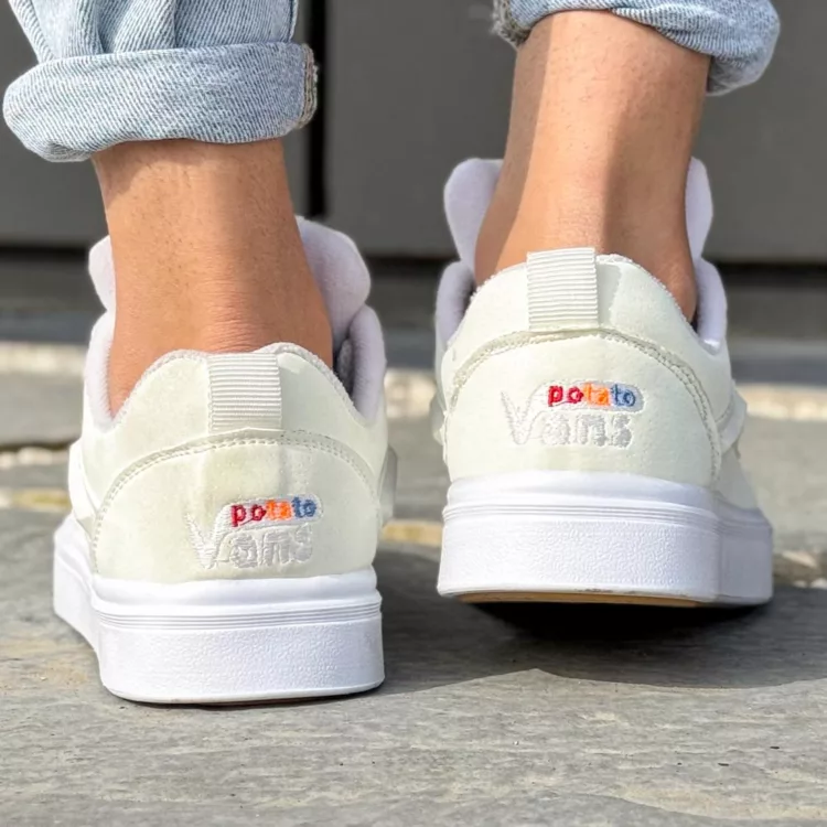 کتانی مردانه ونس سفید کد 24765