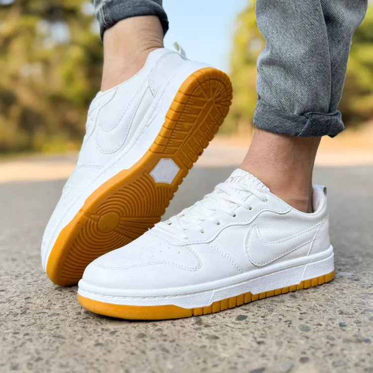 کتانی مردانه نایک سفید کد 24788