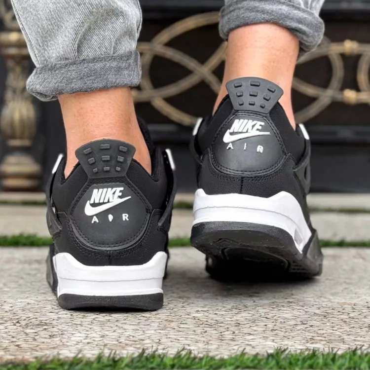 کتانی مردانه نایک ایر جردن 4 مشکی کد 24895