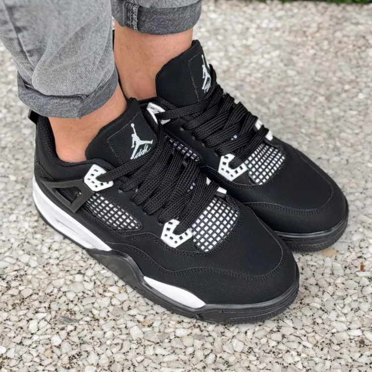 کتانی مردانه نایک ایر جردن 4 مشکی کد 24895