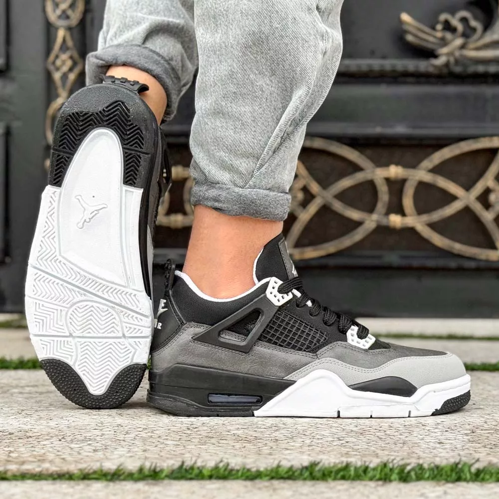 کتانی مردانه نایک ایر جردن 4 مشکی کد 24892