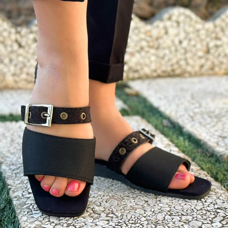 صندل دخترانه مشکی کد 25544