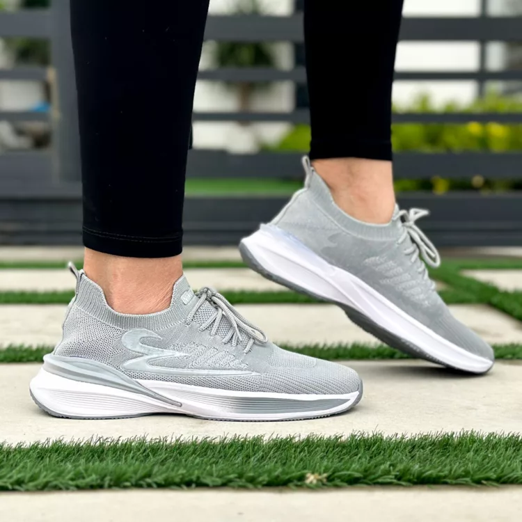 کتانی دخترانه نایک زوم طوسی کد 25781