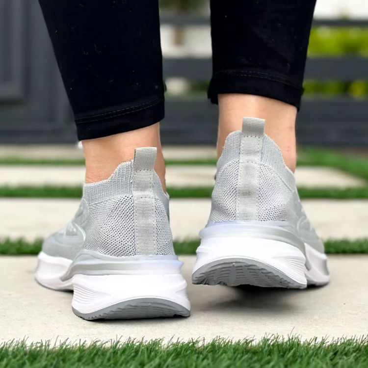 کتانی دخترانه نایک زوم طوسی کد 25781