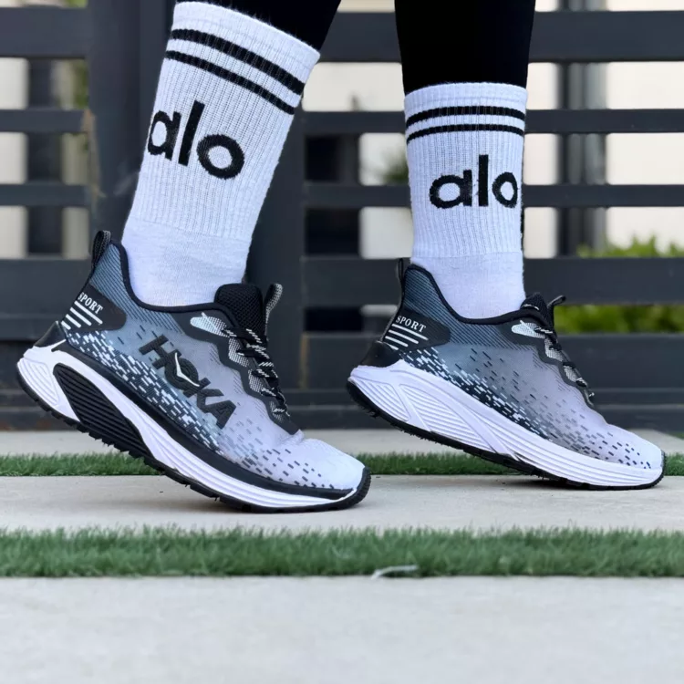 کتانی دخترانه هوکا مشکی کد 26187